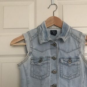 Cropped Jean Vest